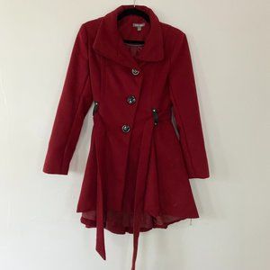 ROZ & ALI, coat, pleated, small, red with black details.
